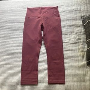 Cropped lululemon leggings.